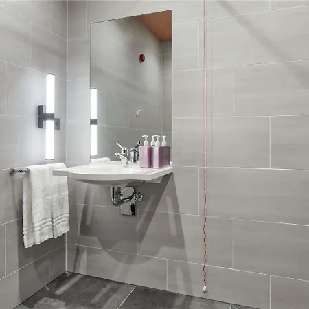 Tribe * Μπάντεν-Μπάντεν