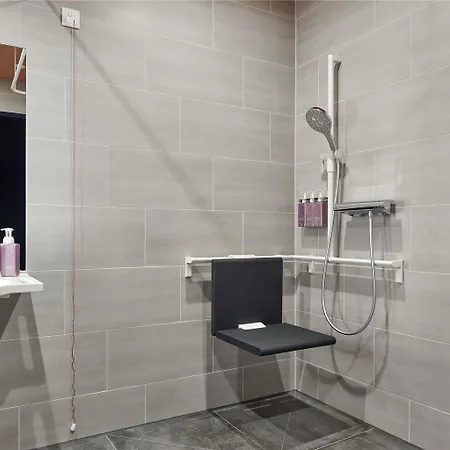 Ξενοδοχείο Tribe